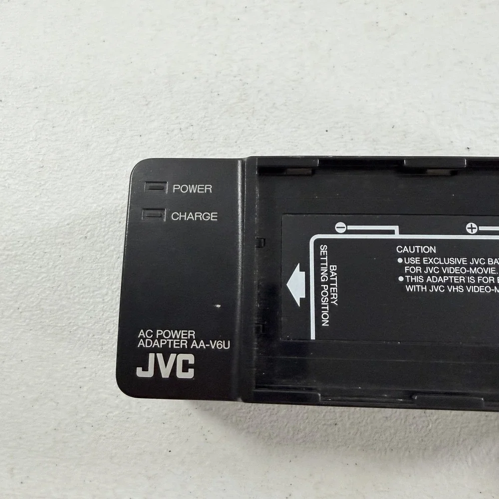 Genuine JVC AA-V6U AC‎ Power Adapter Battery Charger for Camcorder 14V TESTED
